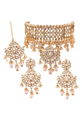 Alloy Necklace Set with Maang Tikka in White