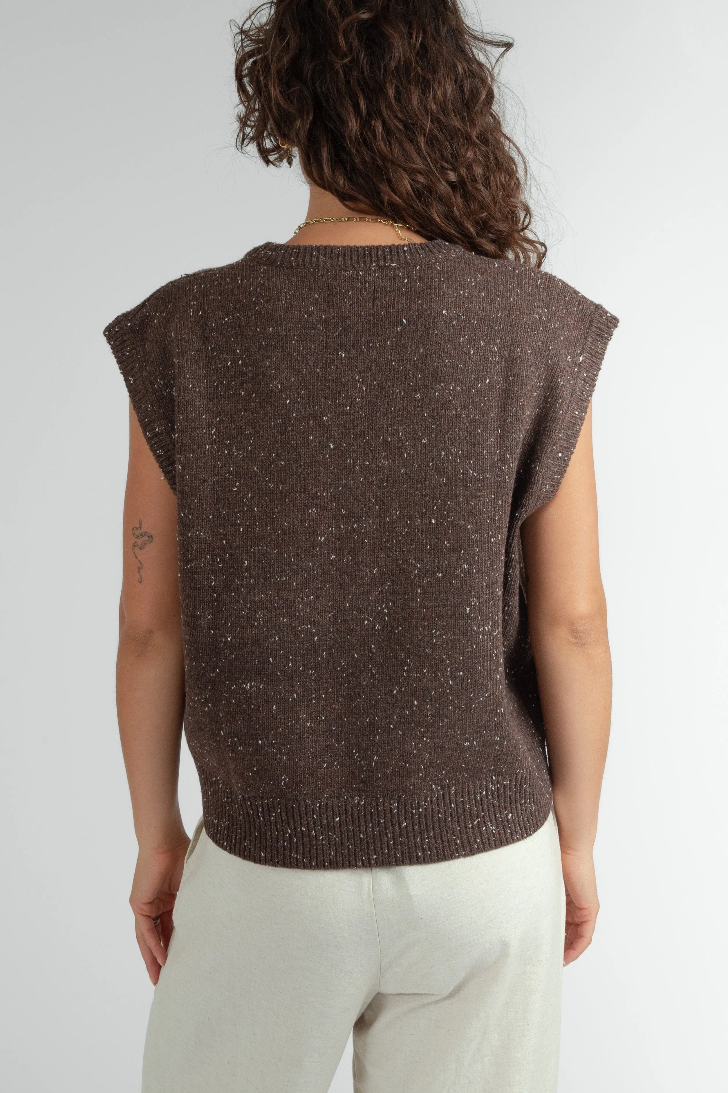 Finley Cable Knit Vest Brown