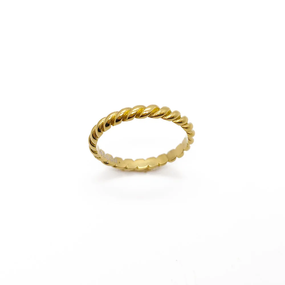 Twist Ring | WOMEN