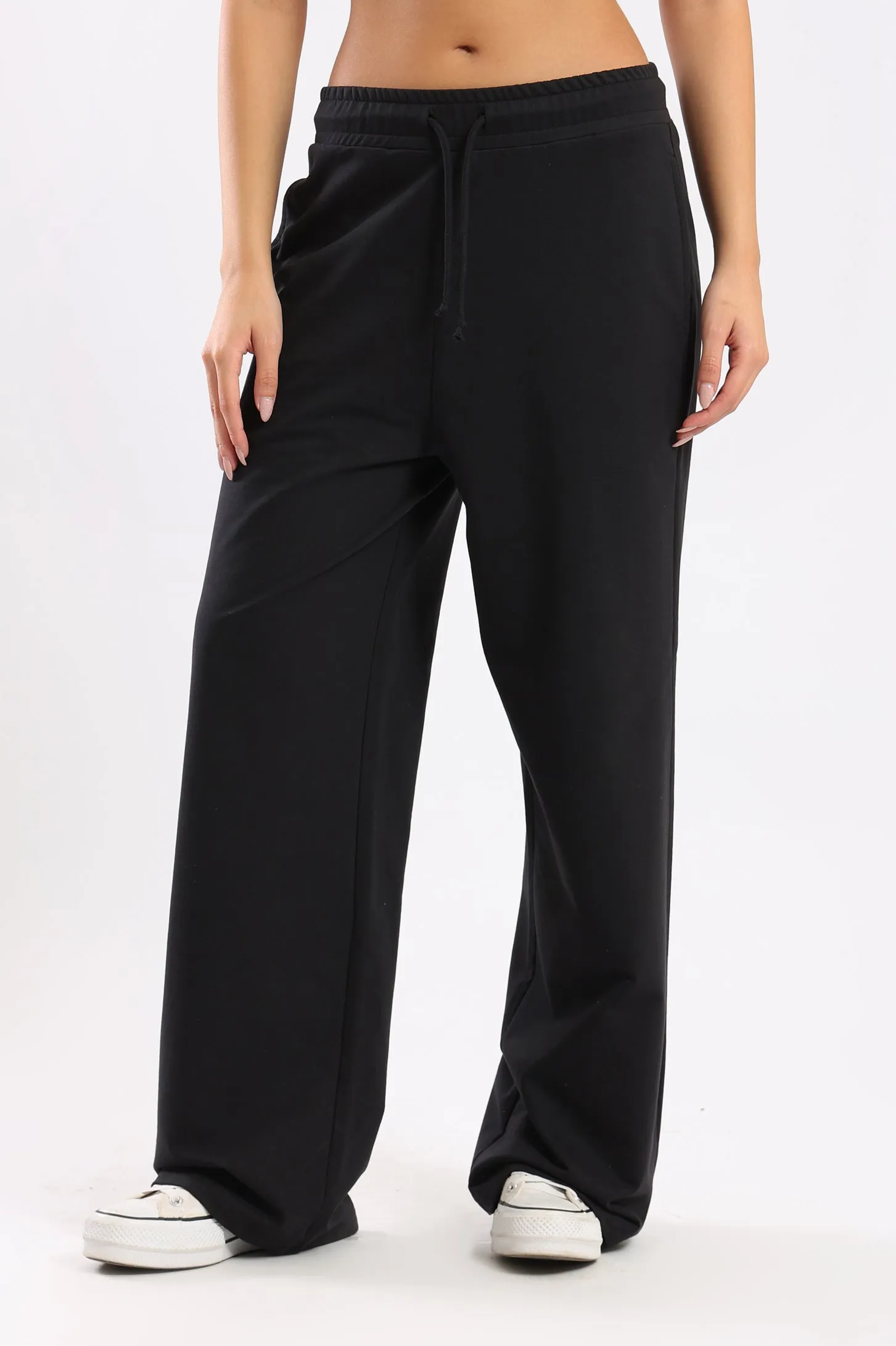 WIDE LEG JOGGERS - BLACK