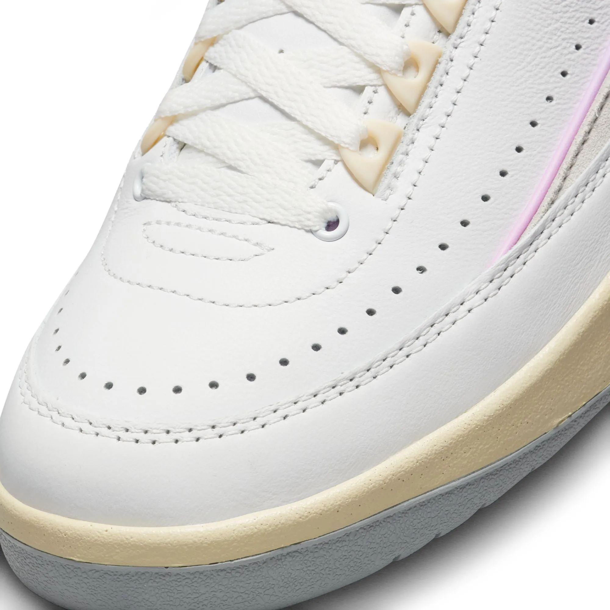 WMNS Air Jordan 2 Retro Low "Look, Up in the Air"